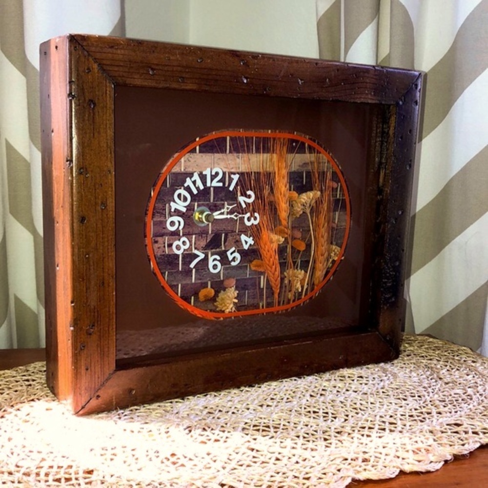 MCM Vintage Shadowbox Clock With Dried Flowers